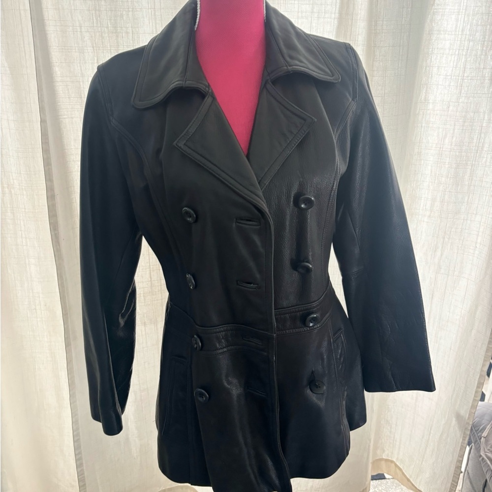 Women’s leather medium jacket